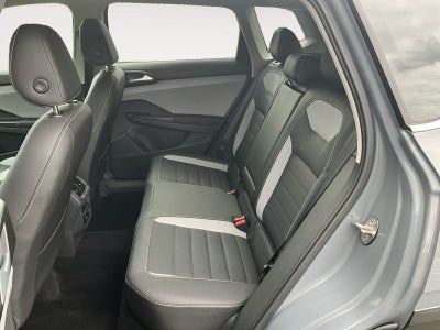 2023 Volkswagen Taos SEL