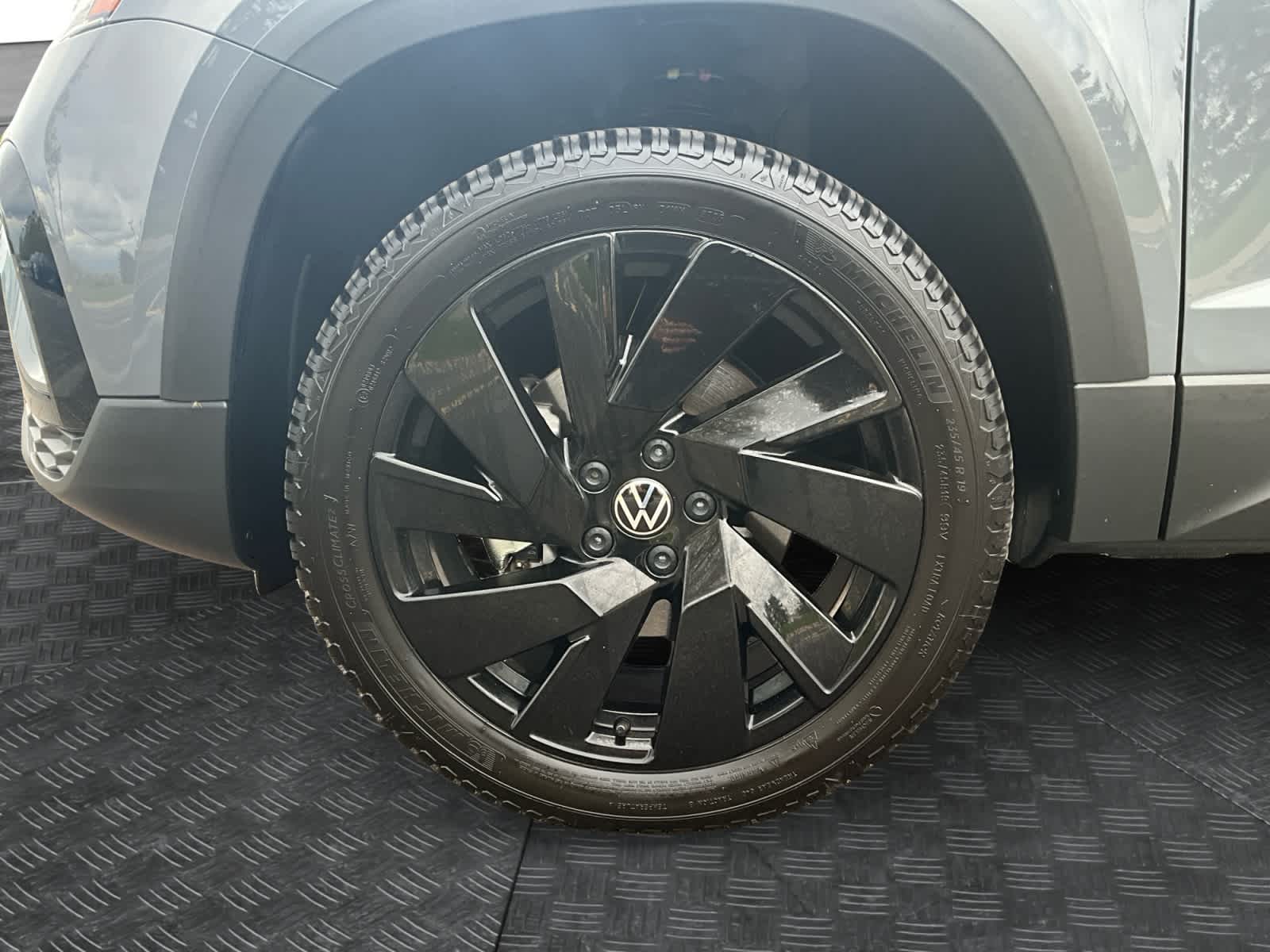 2023 Volkswagen Taos SEL