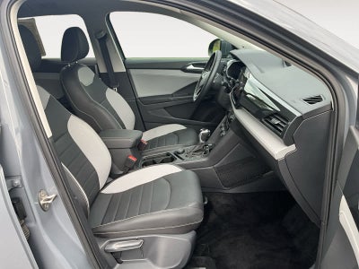 2023 Volkswagen Taos SEL