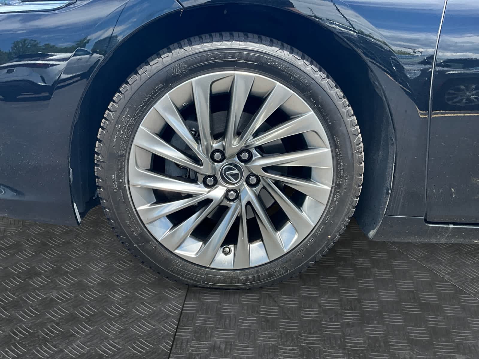 2019 Lexus ES 350 Luxury