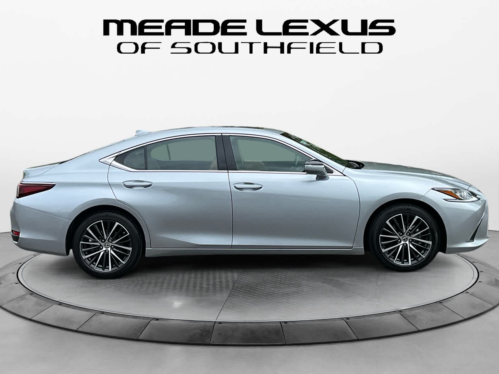 2024 Lexus ES 250 
