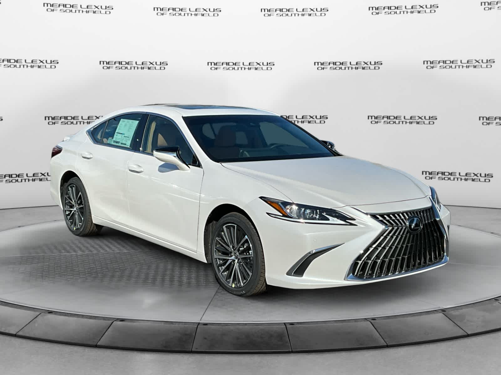 2024 Lexus ES 