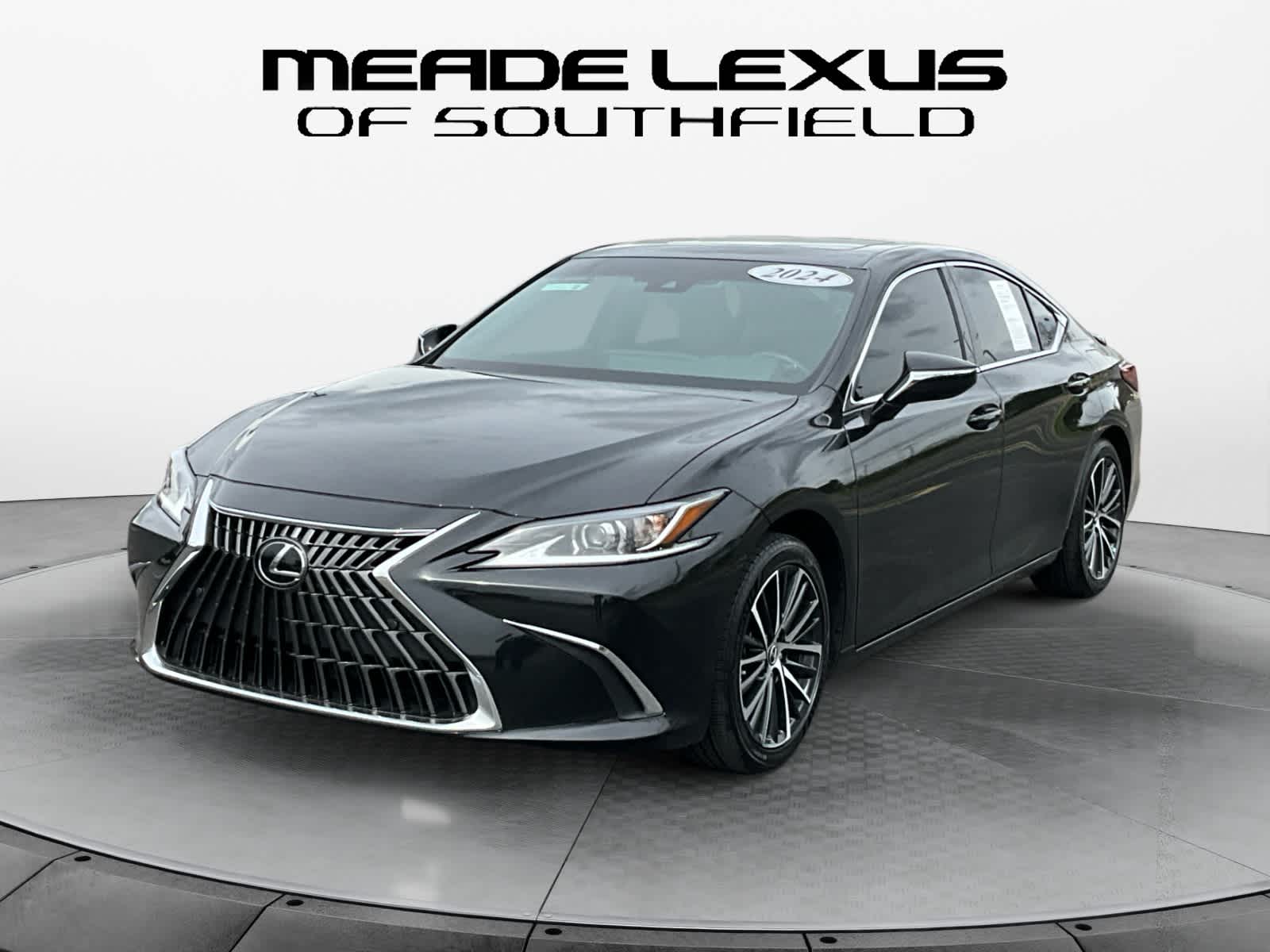 2024 Lexus ES 300h 