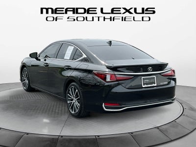 2024 Lexus ES 300h 