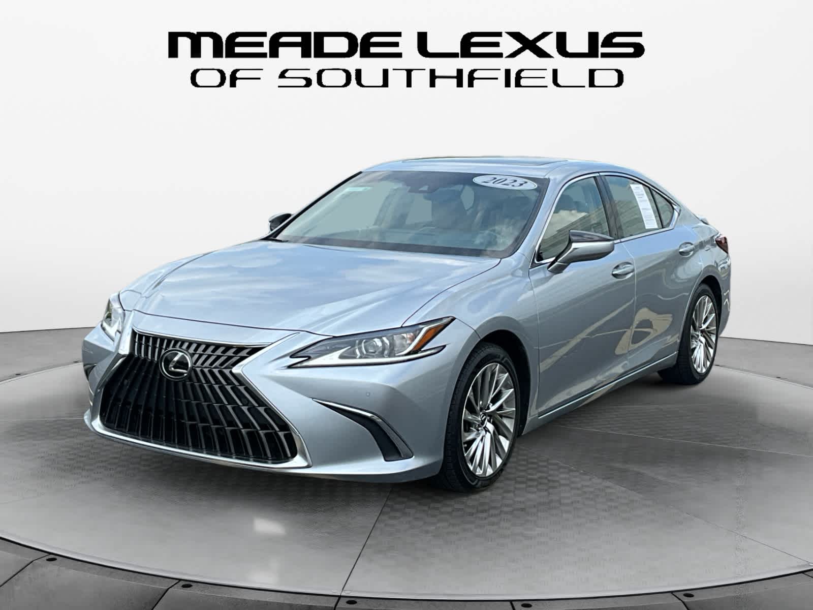 2023 Lexus ES 300h Luxury