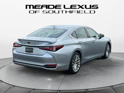 2023 Lexus ES 300h Luxury