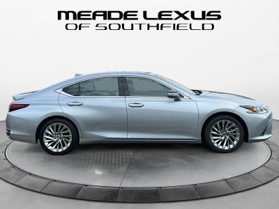 2023 Lexus ES 300h Luxury