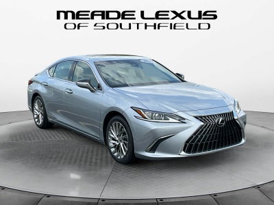 2023 Lexus ES 300h Luxury