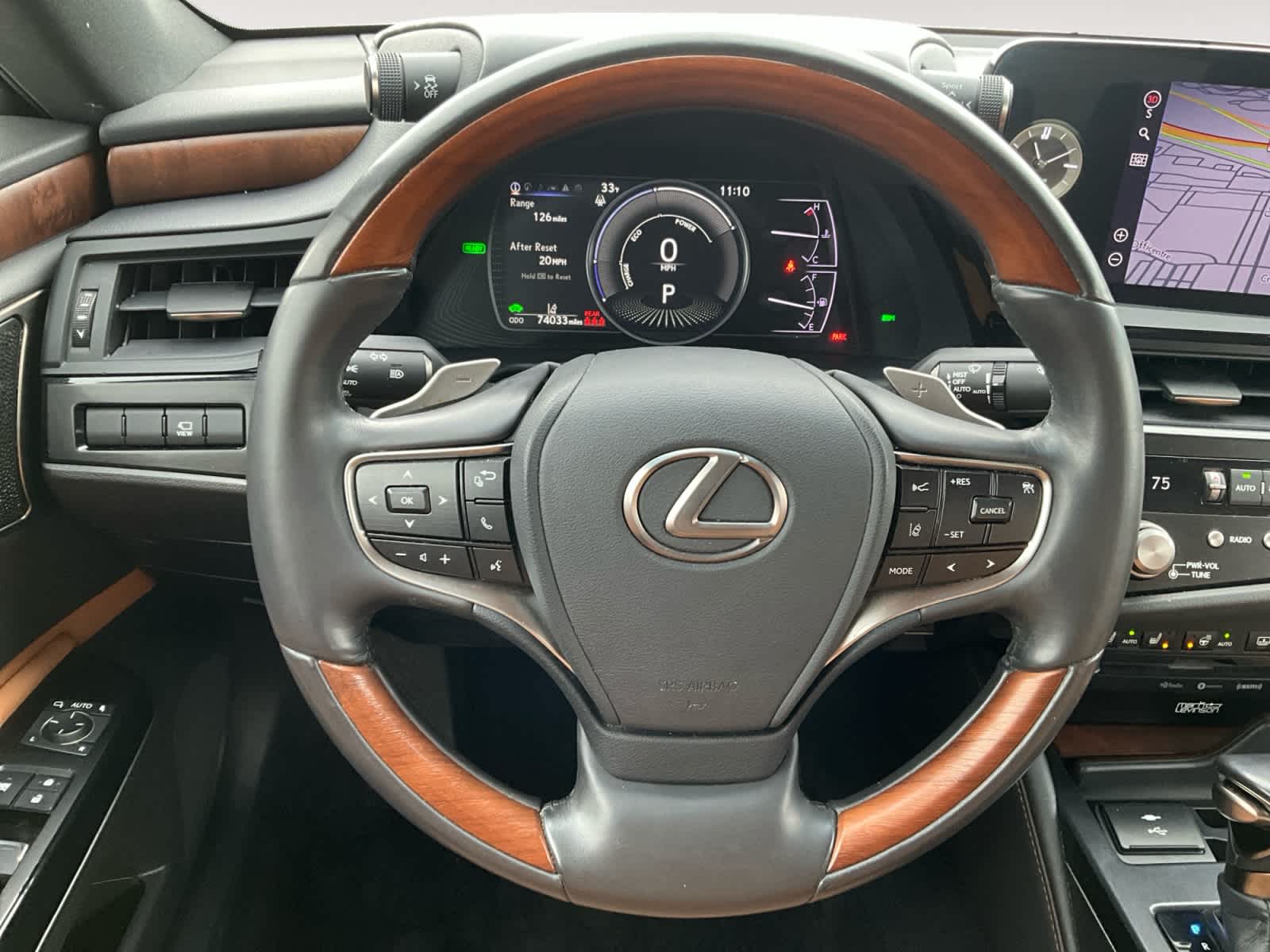 2022 Lexus ES 300h Luxury
