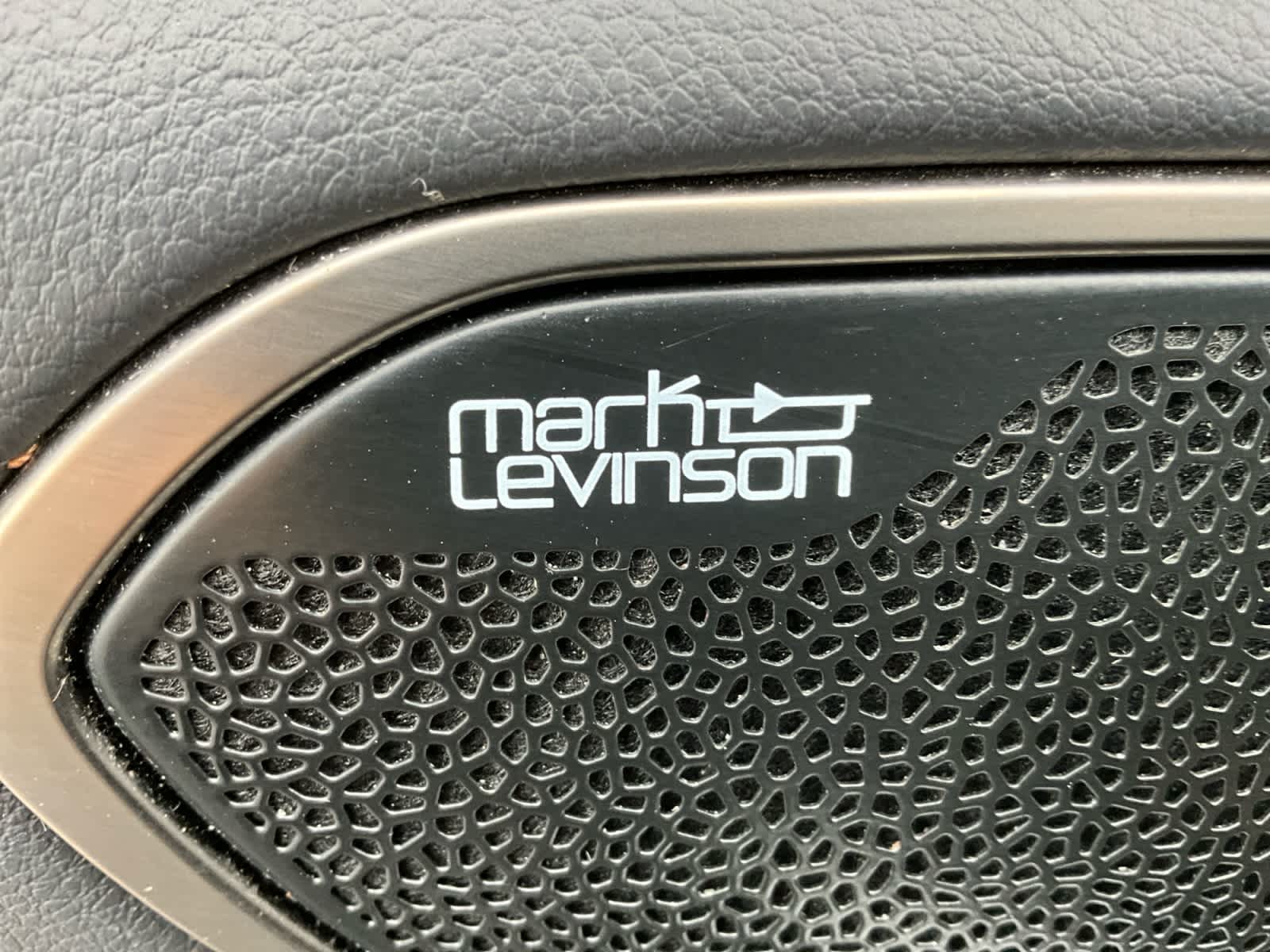 2022 Lexus ES 300h Luxury