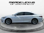 2022 Lexus ES 300h Luxury