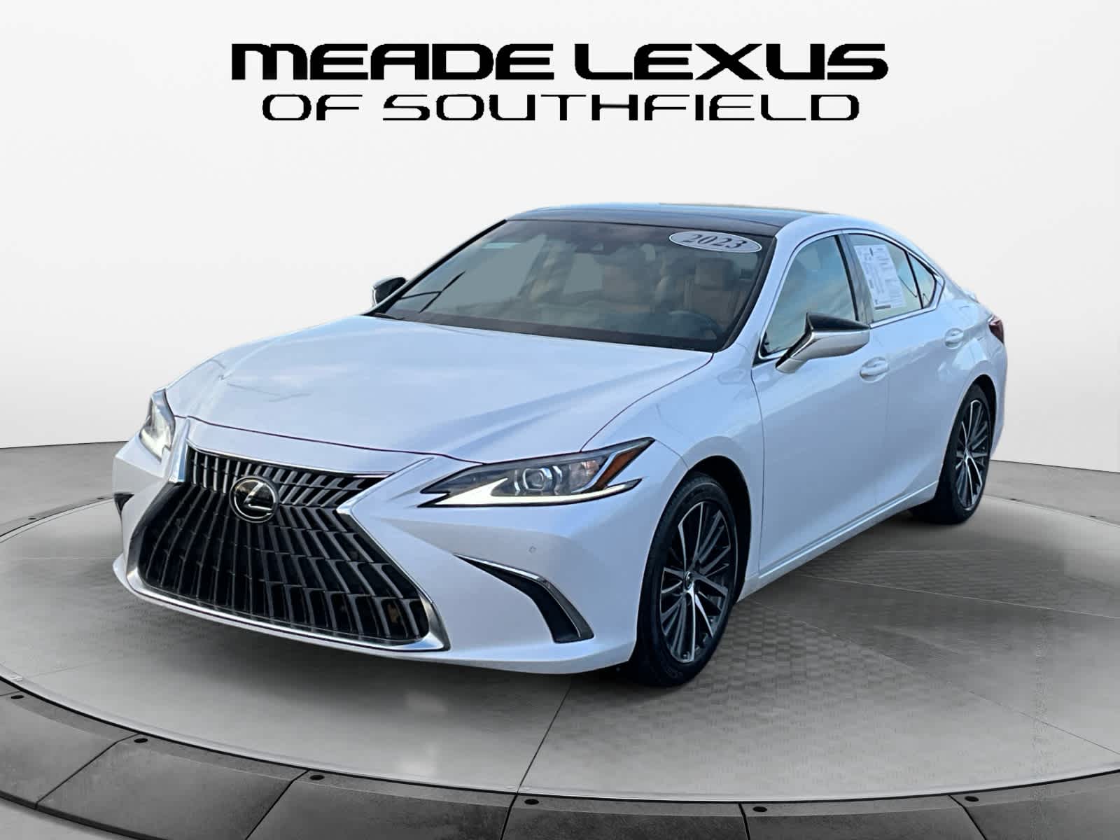 2023 Lexus ES Luxury