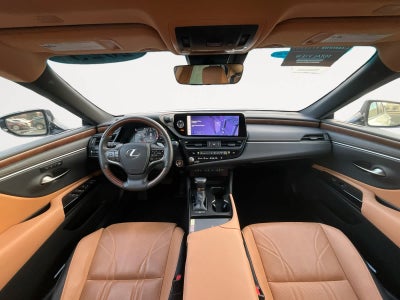 2023 Lexus ES Luxury