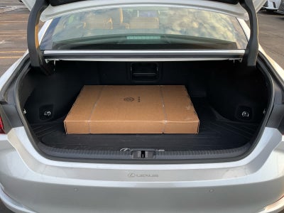 2023 Lexus ES Luxury