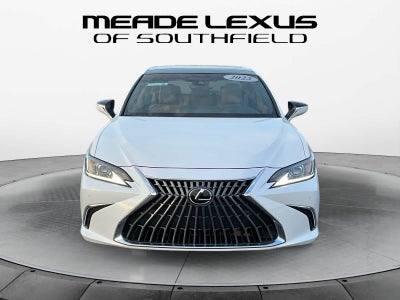 2023 Lexus ES Luxury