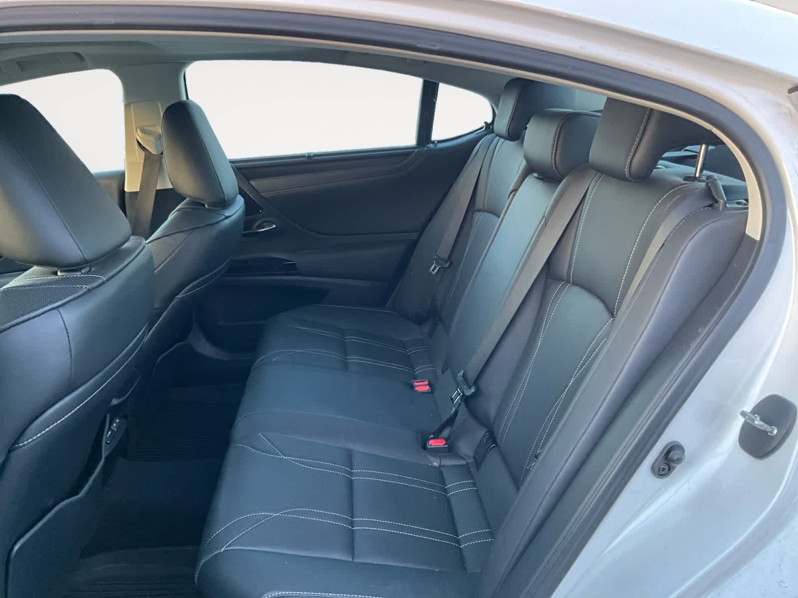 2023 Lexus ES Ultra Luxury