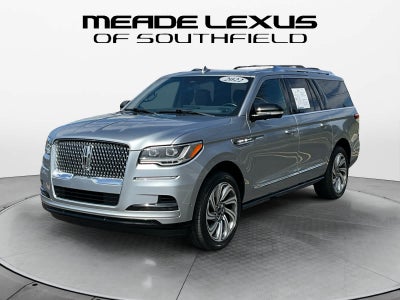2022 Lincoln Navigator L Reserve