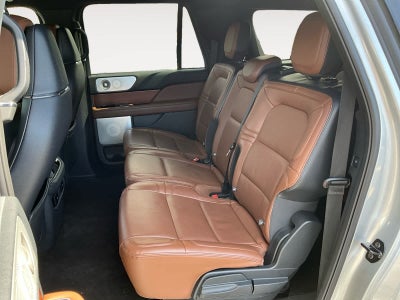 2022 Lincoln Navigator L Reserve