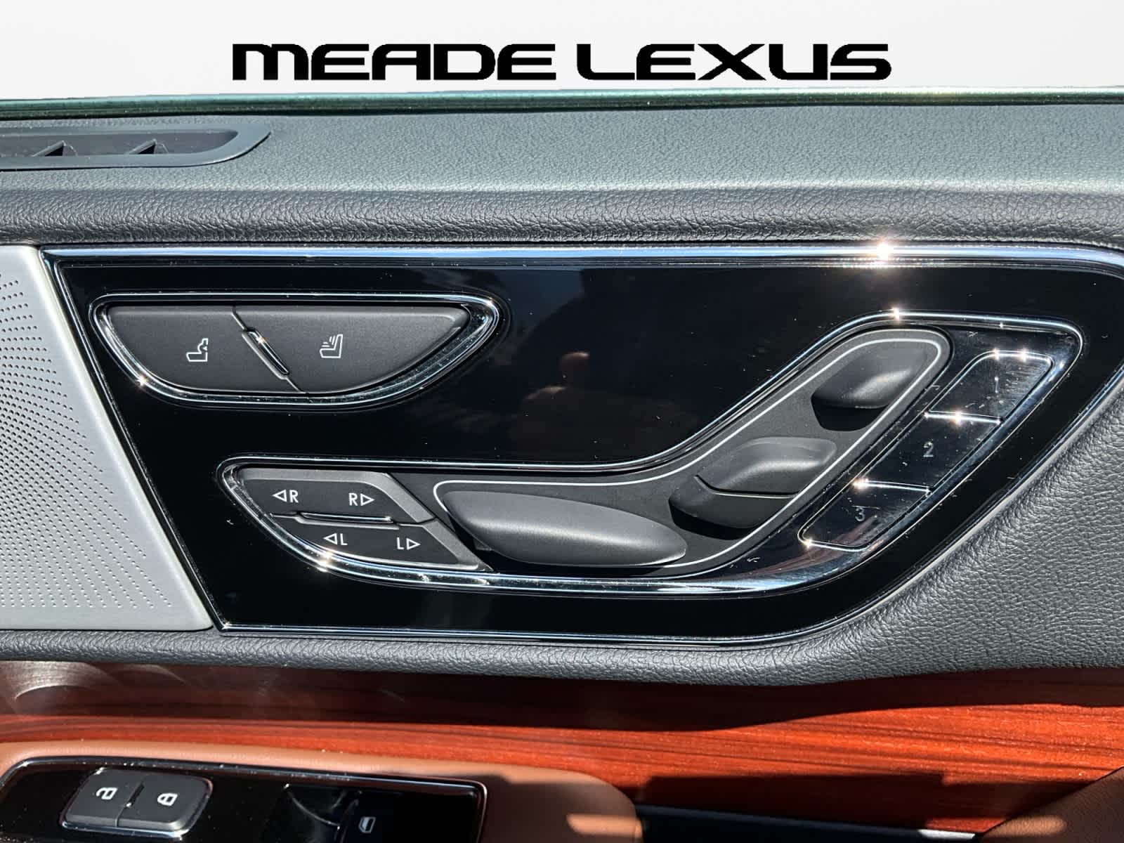 2022 Lincoln Navigator L Reserve