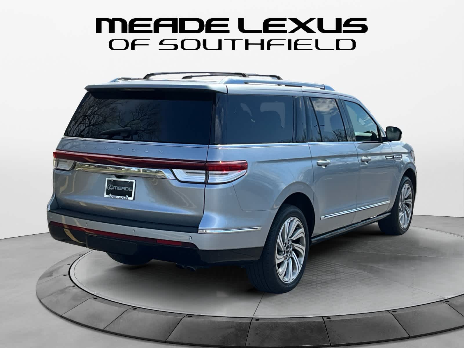 2022 Lincoln Navigator L Reserve