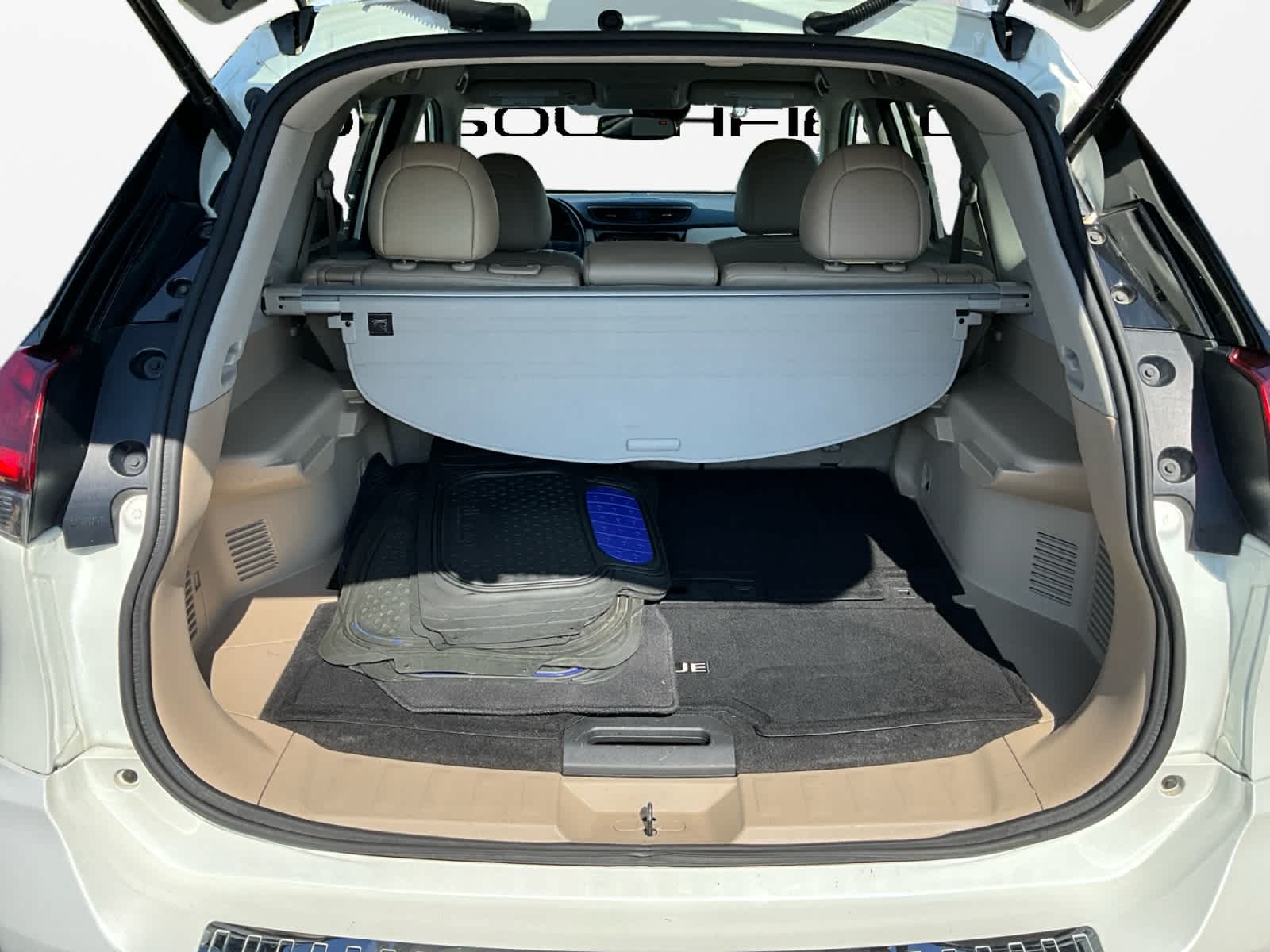 2017 Nissan Rogue SL