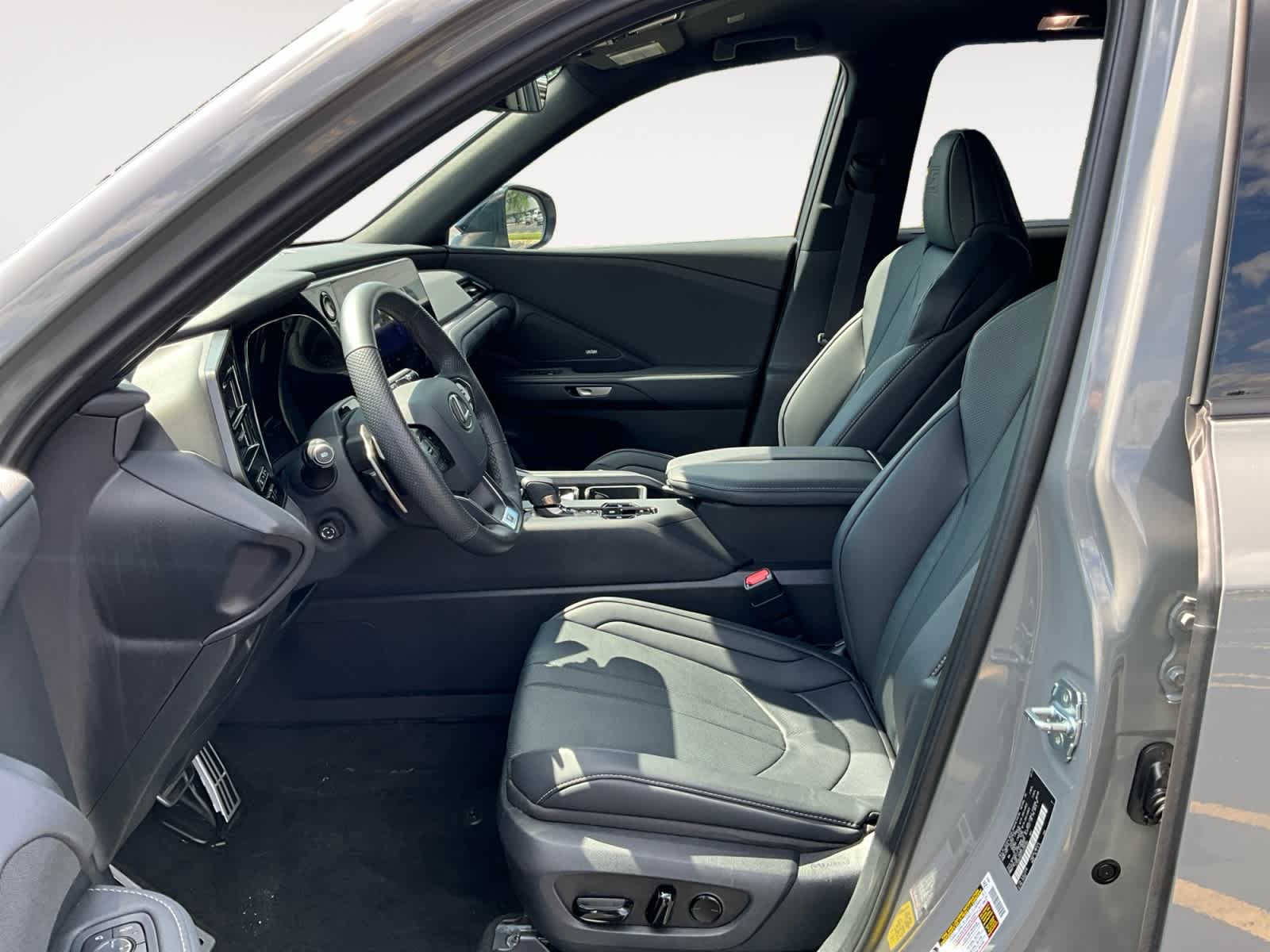 2025 Lexus TX 500h F SPORT Premium