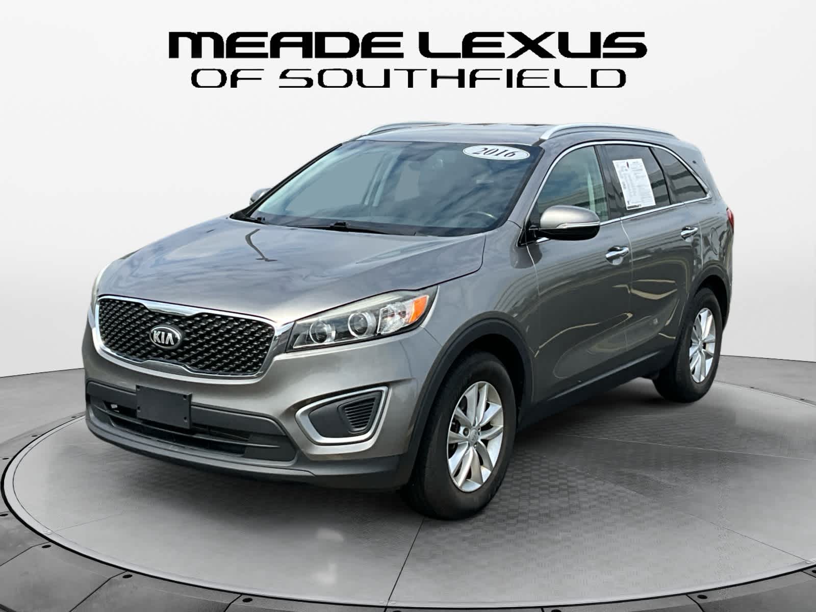 2016 Kia Sorento LX