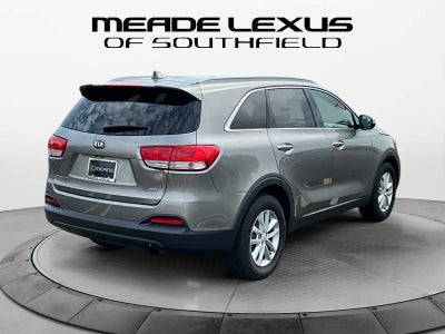 2016 Kia Sorento LX
