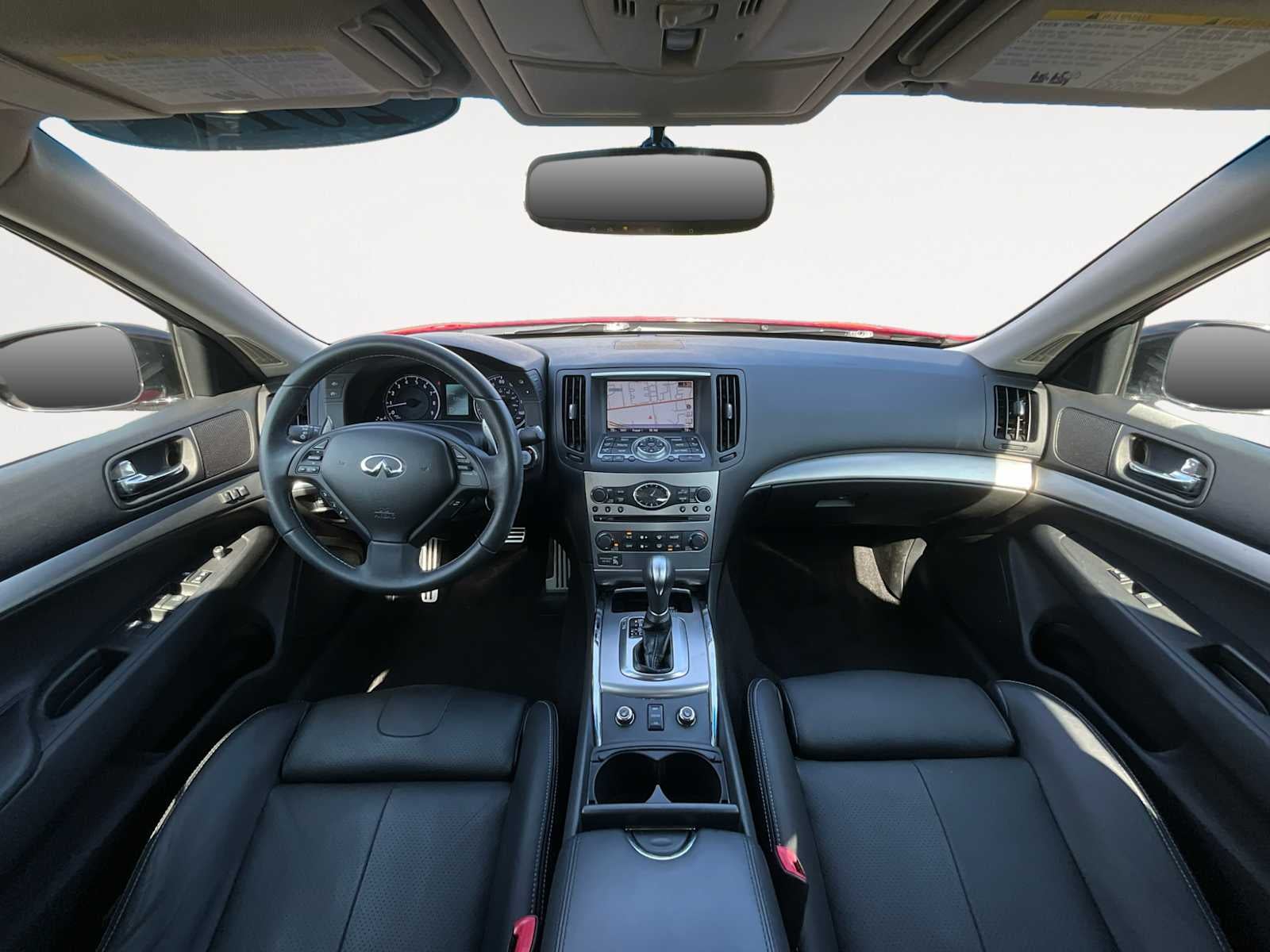 2011 INFINITI G37 Sedan x