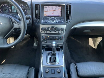 2011 INFINITI G37 Sedan x