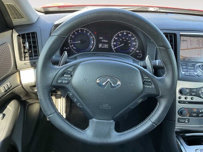 2011 INFINITI G37 Sedan x
