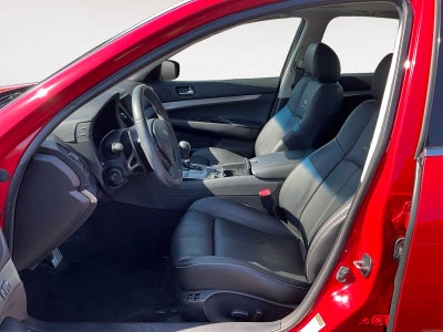 2011 INFINITI G37 Sedan x