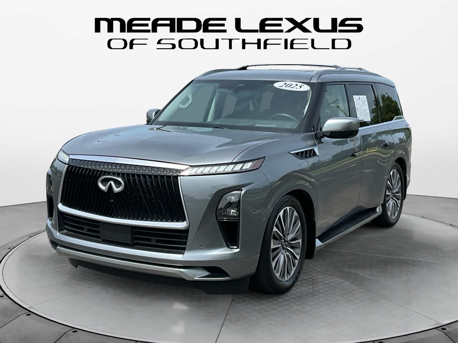 2025 INFINITI QX80 SENSORY