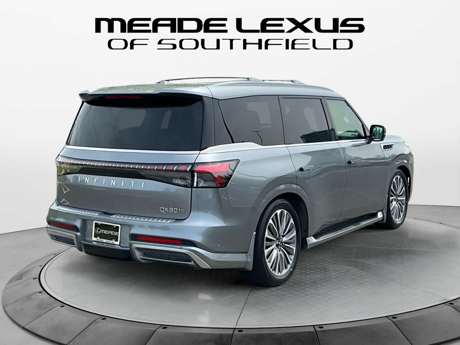 2025 INFINITI QX80 SENSORY