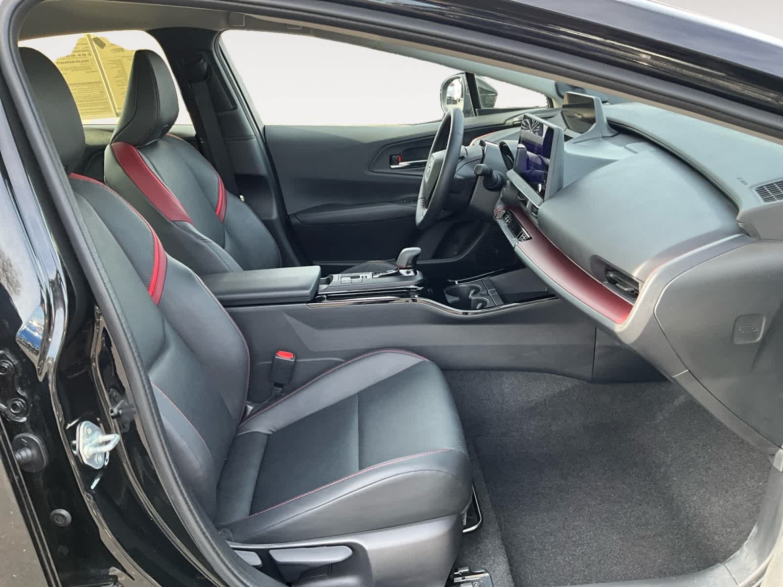 2025 Toyota Prius Plug-In Hybrid XSE Premium