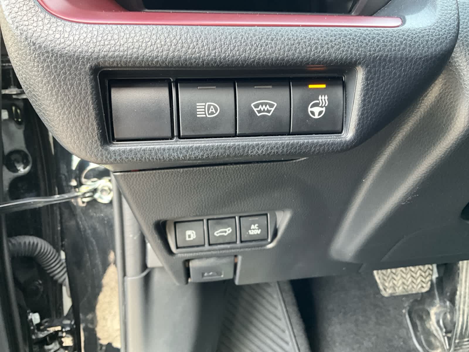 2025 Toyota Prius Plug-In Hybrid XSE Premium