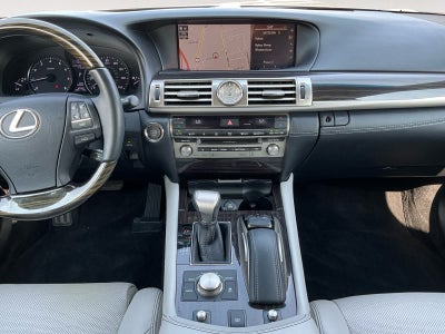 2016 Lexus LS 460 