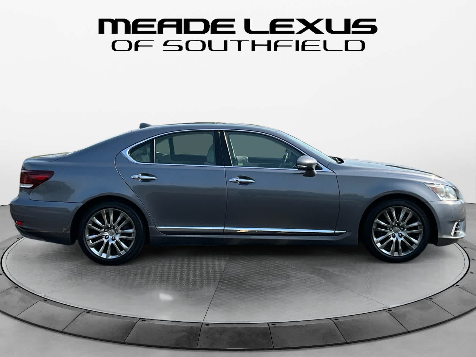 2016 Lexus LS 460 