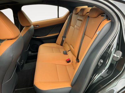 2025 Lexus IS 350 F SPORT Design