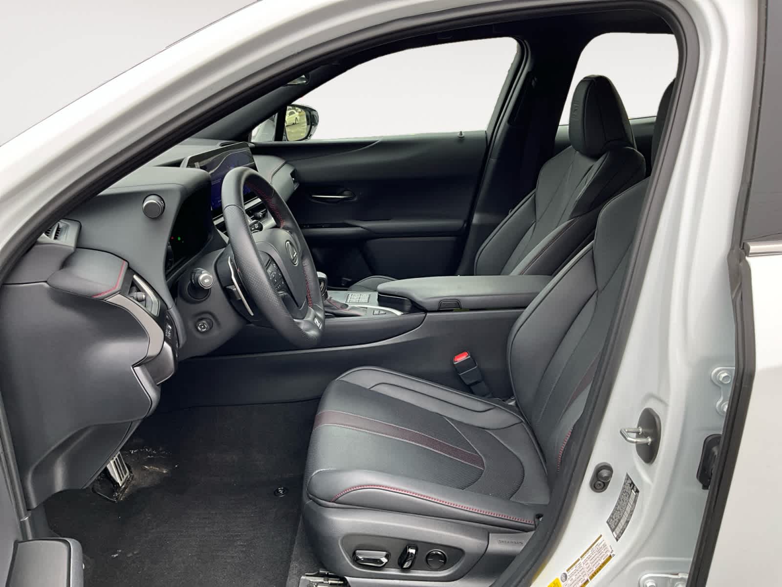 2024 Lexus UX 250h F SPORT Handling