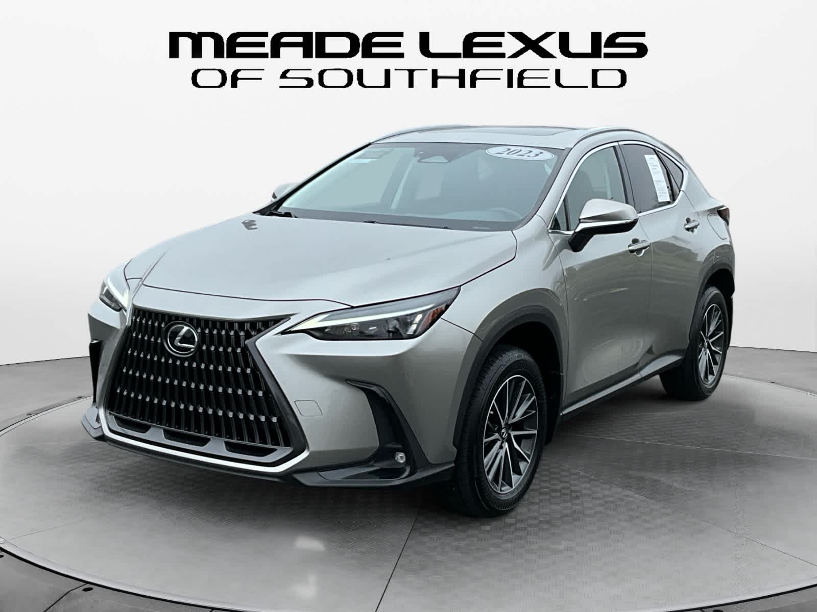 2023 Lexus NX 350h 