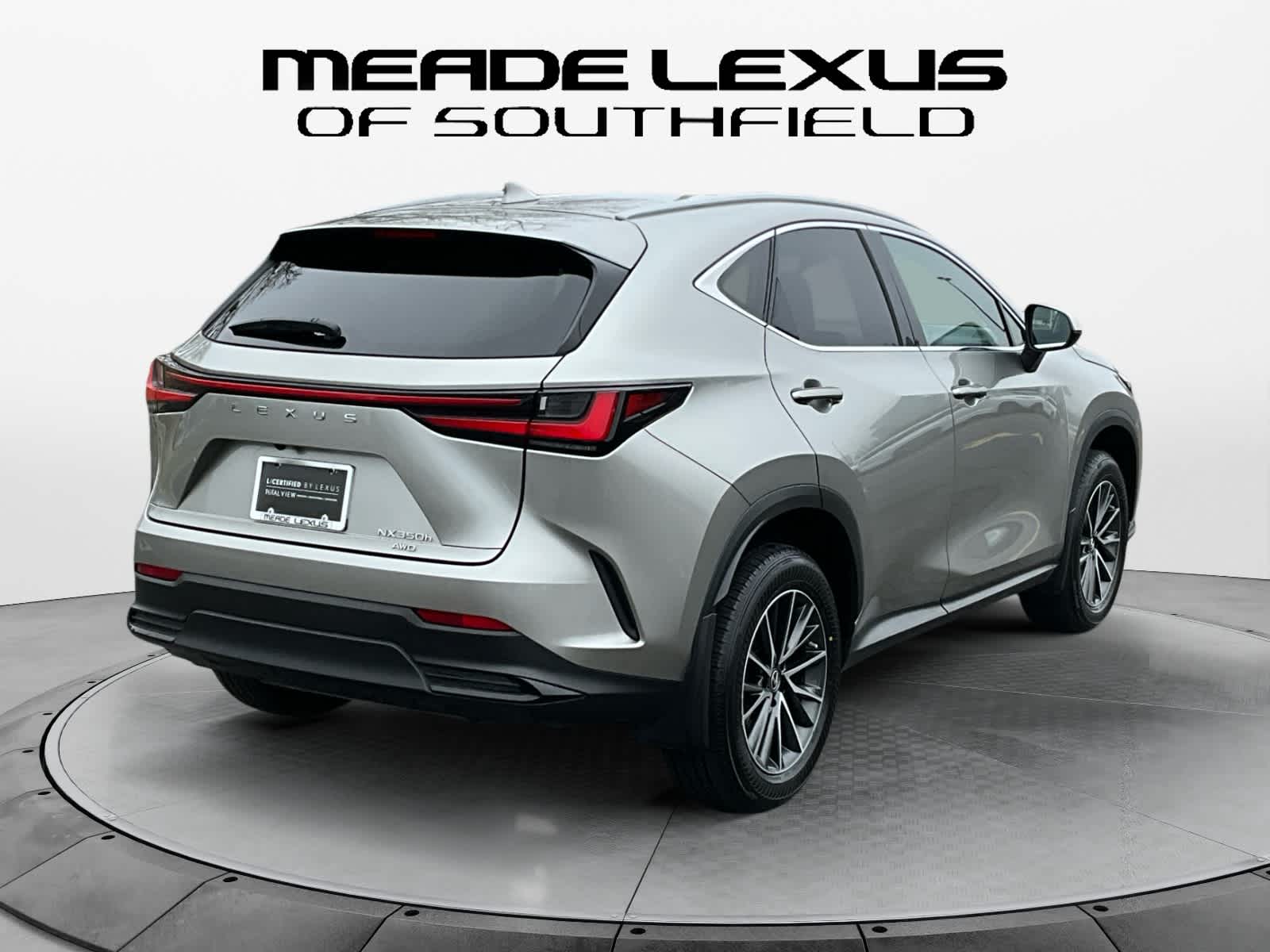 2023 Lexus NX 350h 