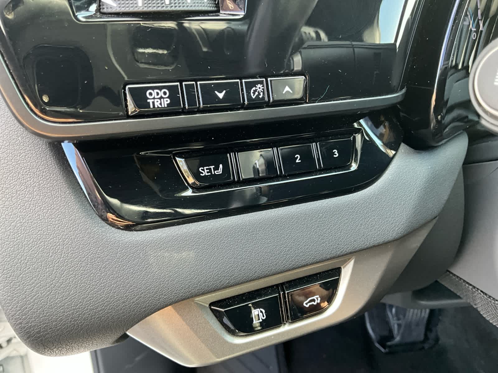 2024 Lexus RX 450h+ Luxury