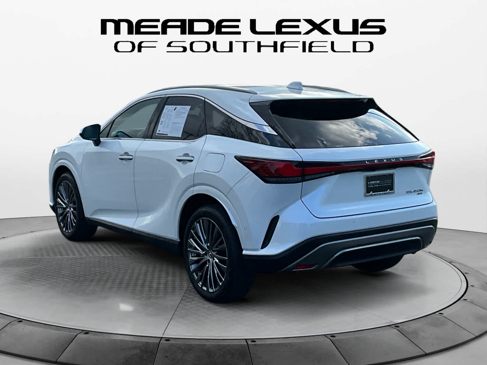 2024 Lexus RX 450h+ Luxury