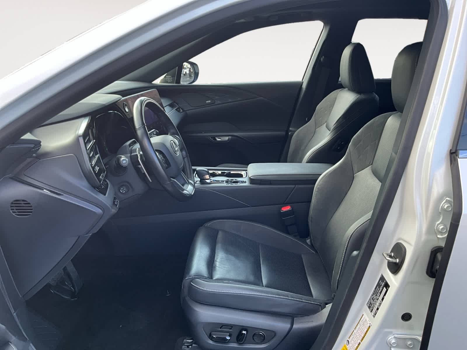 2024 Lexus RX 450h+ Luxury