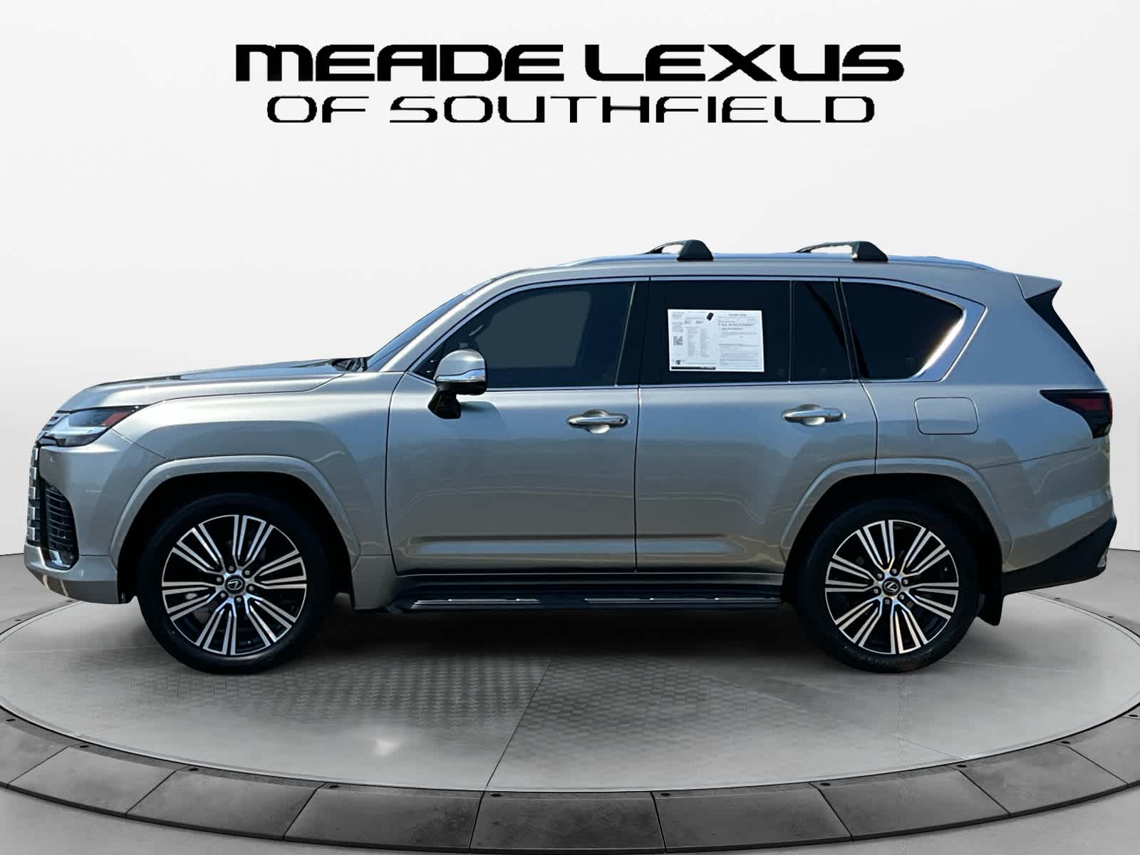 2023 Lexus LX 600 Luxury