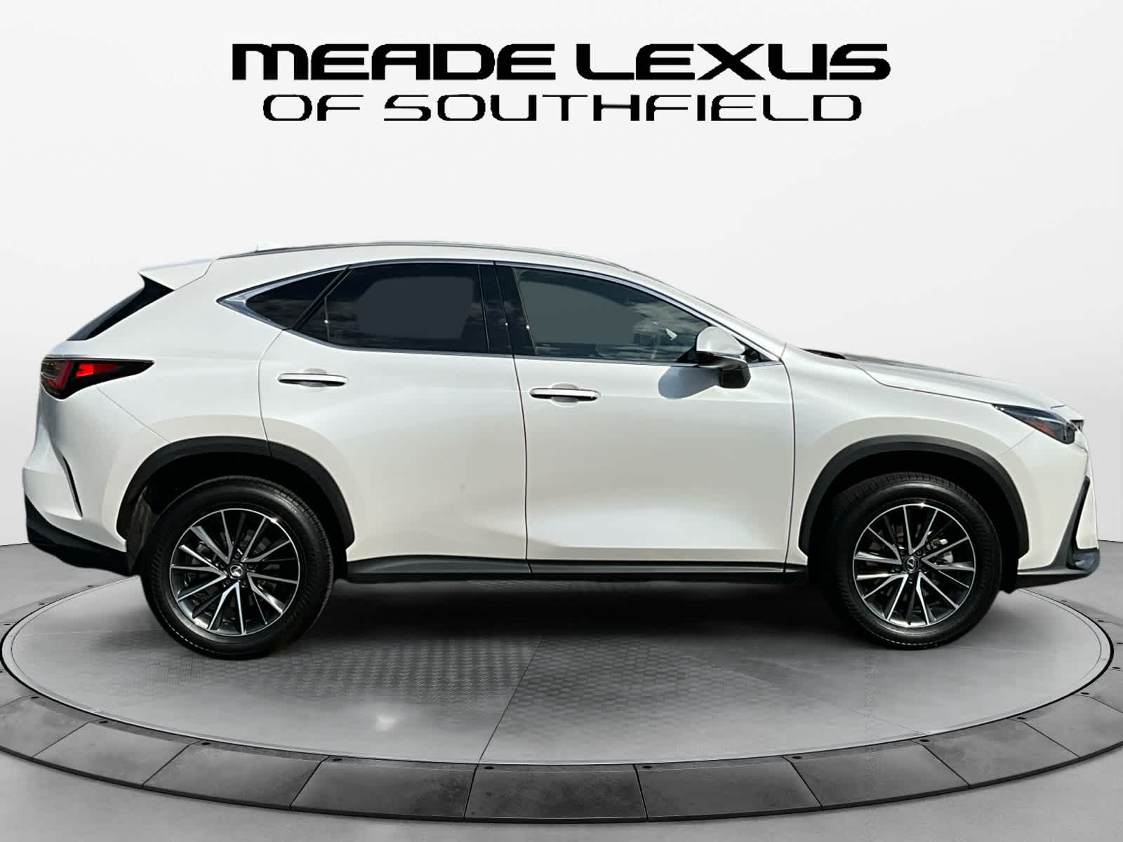 2024 Lexus NX 350h Premium