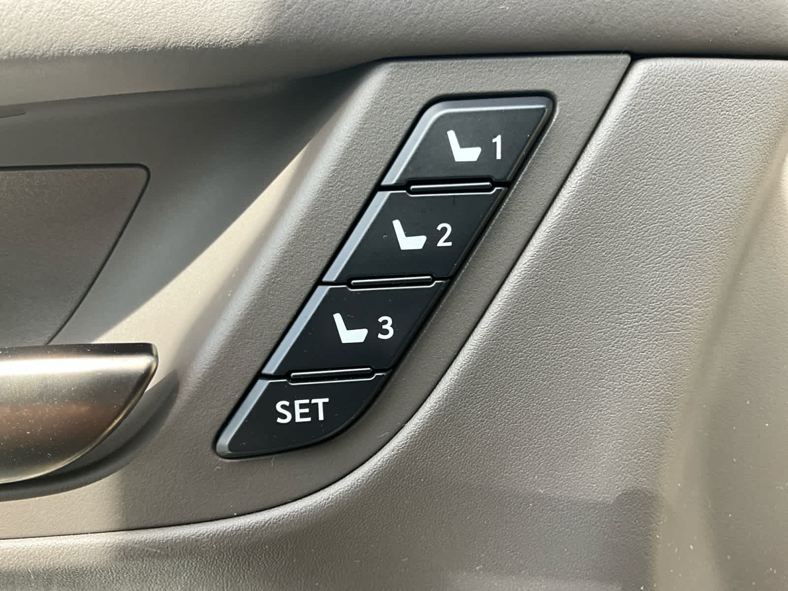 2018 Lexus LX 570 