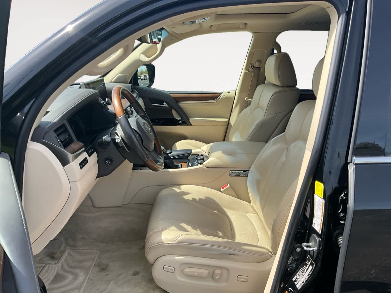 2018 Lexus LX 570 