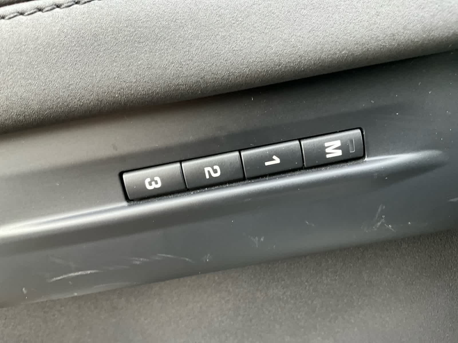 2020 Land Rover Range Rover Evoque SE